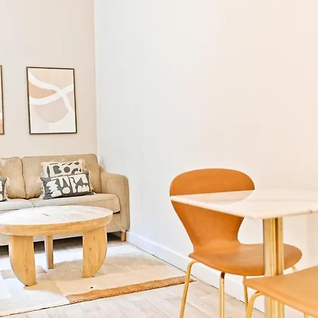 Appartamento Cozy And Convenient Studio In Asnieres-sur-seine-ii